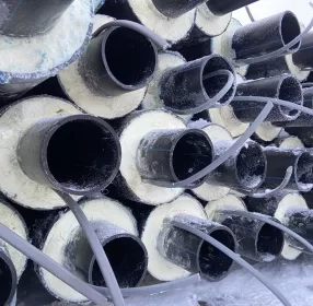 Трубы в ППУ изоляции применяются для сетей отопления, горячего и холодного водоснабжения. 