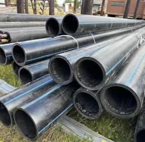 Трубы из ПНД часто используются для; водопроводов, газопроводов, канализационных магистралей, линий перекачки навозной жижи, сельского орошения, линий подачи пожарной системы, электрических и коммуникационных трубопроводов, ливневых и дренажных труб.
