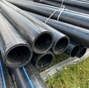Трубы из ПНД часто используются для; водопроводов, газопроводов, канализационных магистралей, линий перекачки навозной жижи, сельского орошения, линий подачи пожарной системы, электрических и коммуникационных трубопроводов, ливневых и дренажных труб.