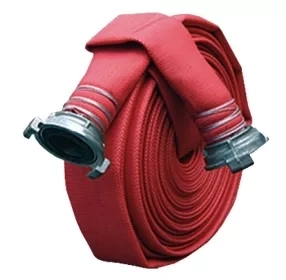Пожарный рукав — это гибкий трубопровод для транспортирования огнетушащих веществ, оборудованный пожарными соединительными головками. Такое определение этого неотъемлемого оснащения пожарных можно найти в различных информационных источниках.